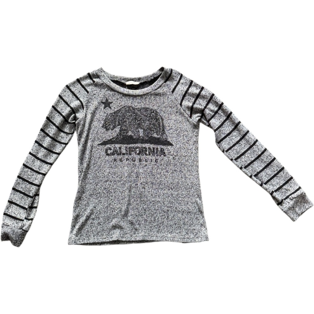 Women's Gray Striped Long Sleeve Tee